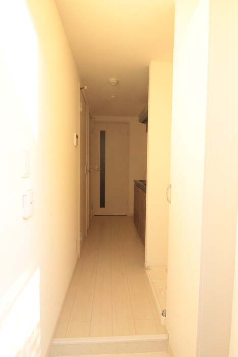物件内観写真22　(廊下)