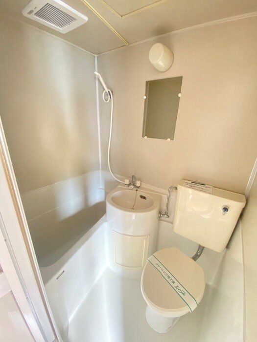 物件内観写真13　(バス／シャワールーム等)