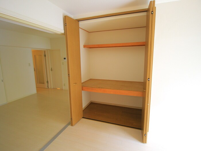 物件内観写真14　(収納)