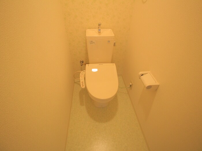 物件内観写真15　(トイレ)