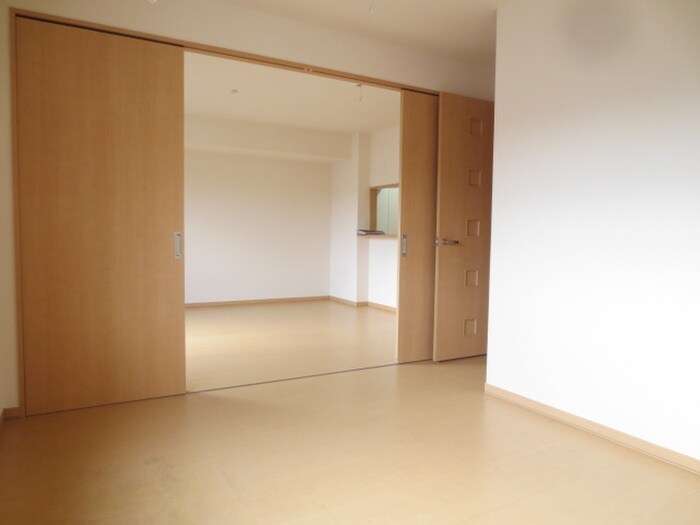 物件内観写真19　(居室)