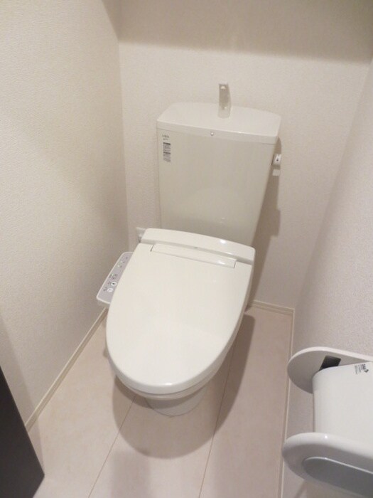 物件内観写真14　(トイレ)