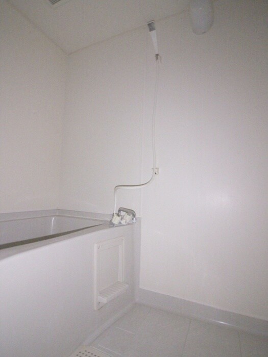 物件内観写真9　(バス／シャワールーム等)