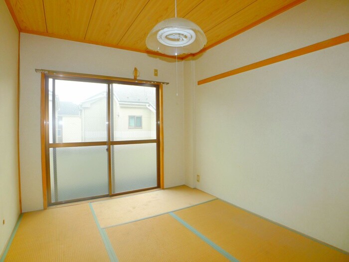 物件内観写真8　(居室)