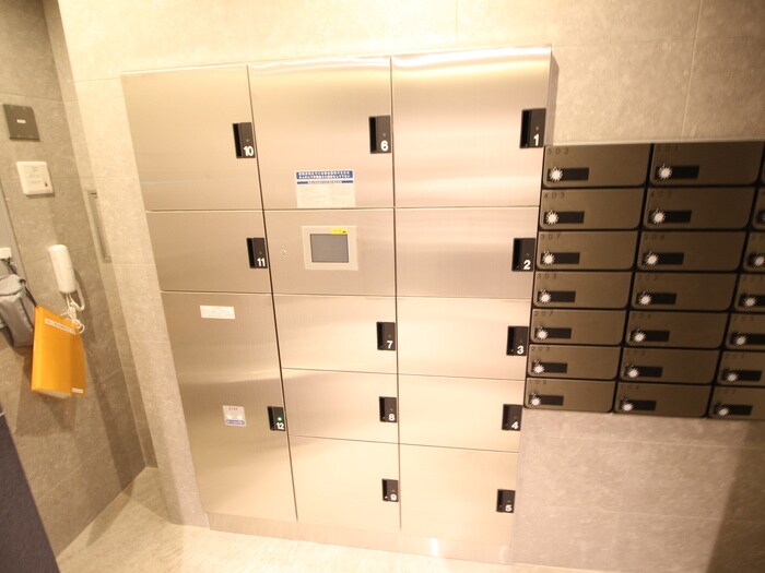 物件外観写真4　(建物設備)