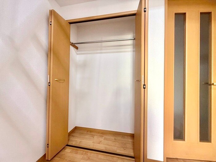 物件内観写真13　(収納)