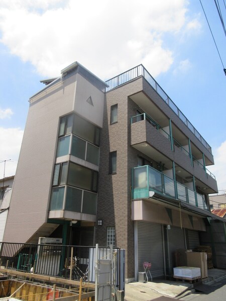 岩井ビル外観写真