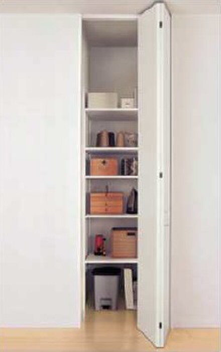 物件内観写真12　(収納)