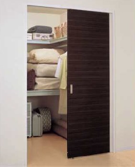 物件内観写真13　(収納)