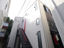 アルファ生田２号棟の外観写真