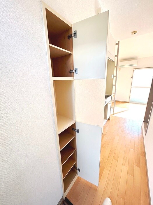 物件内観写真17　(収納)