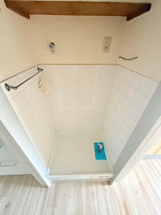 物件内観写真14　(洗濯機置場)