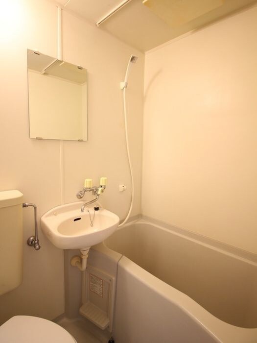 物件内観写真13　(バス／シャワールーム等)