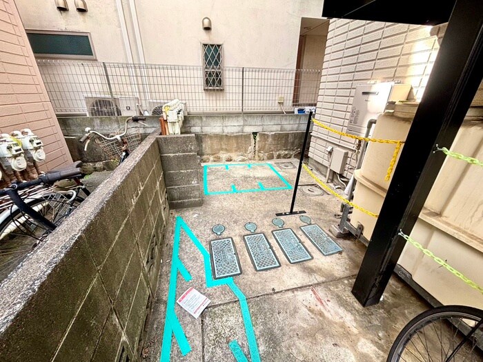 物件外観写真5　(駐輪場)