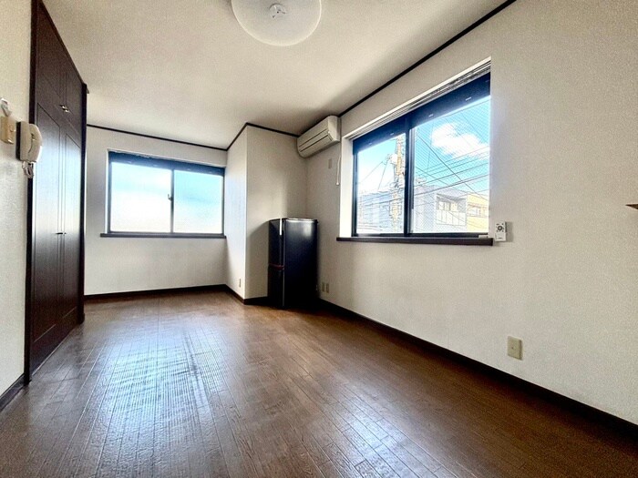 物件内観写真10　(居室)