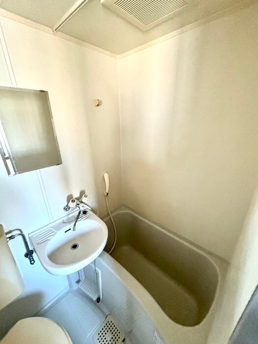 物件内観写真13　(バス／シャワールーム等)