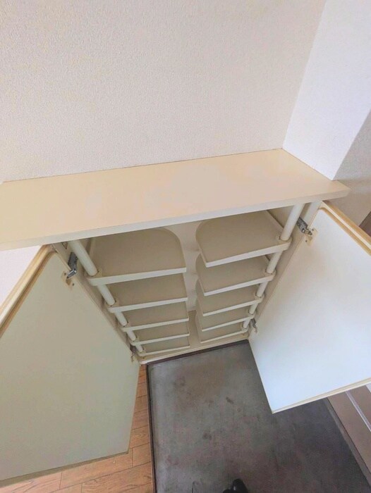 物件内観写真22　(靴箱)