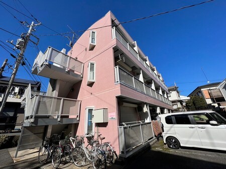 メゾンアベイユ３外観写真