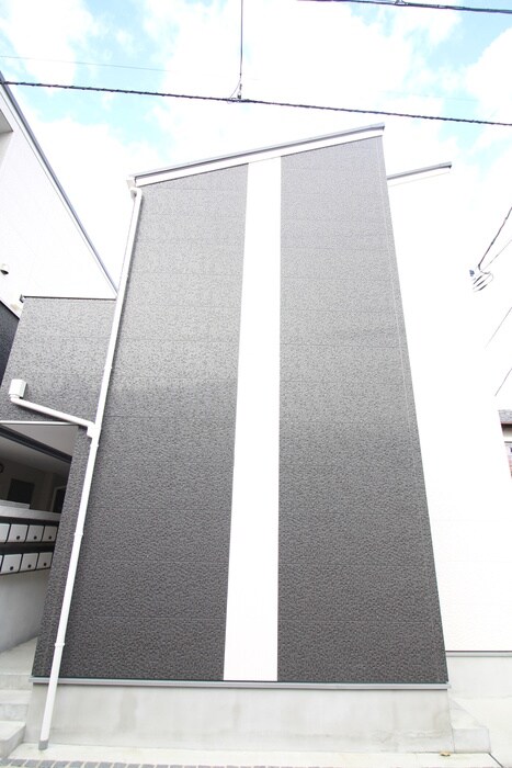 物件外観写真4　(外観写真)