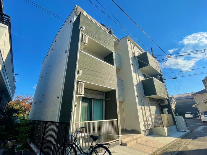 物件外観写真1　(外観写真)