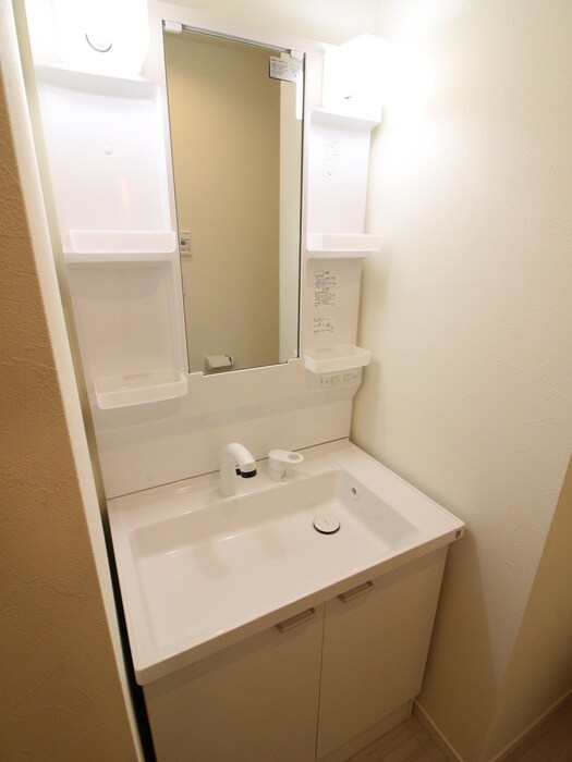 物件内観写真10　(洗面)