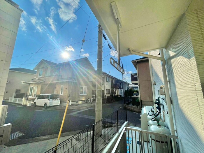 物件内観写真16　(室内からの展望)