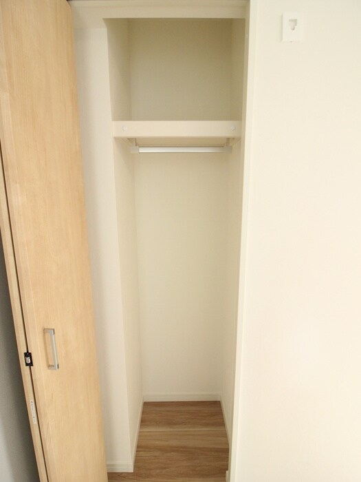物件内観写真18　(収納)