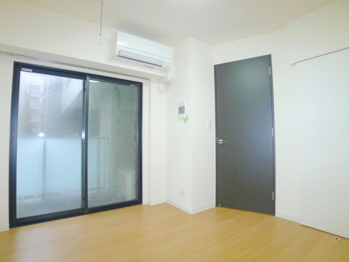 物件内観写真10　(ベランダ・バルコニー)