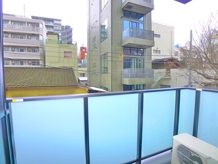 物件内観写真22　(室内からの展望)