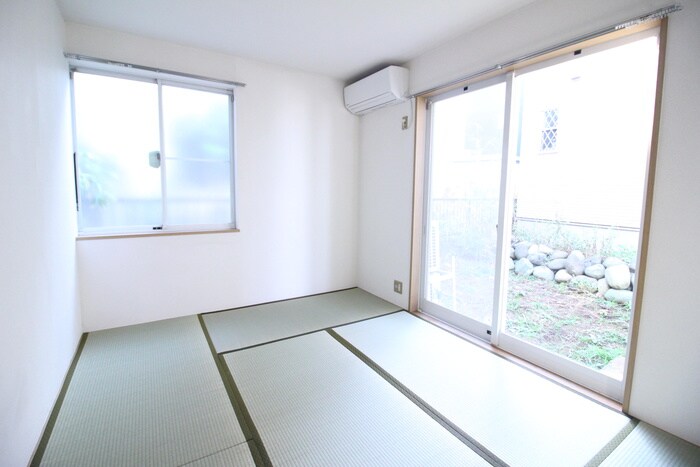 物件内観写真6　(居室)