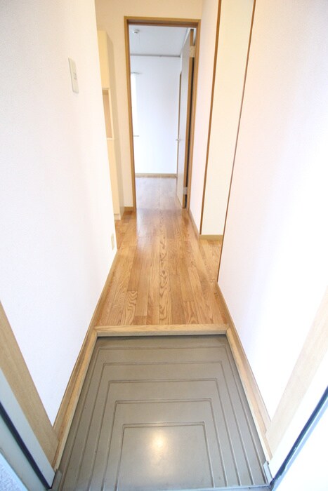 物件内観写真20　(玄関)