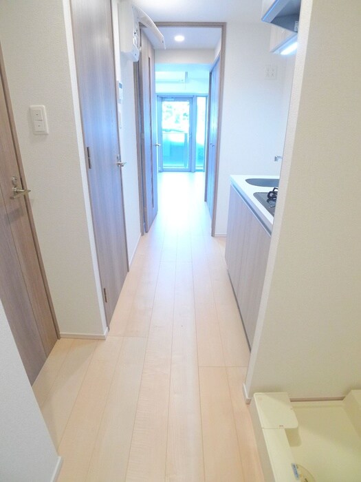 物件内観写真9　(廊下)