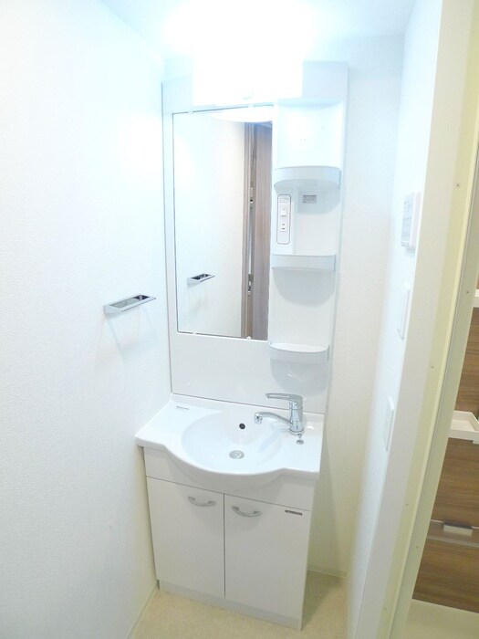 物件内観写真13　(洗面)