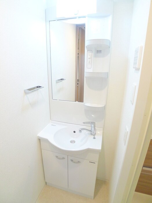 物件内観写真13　(洗面)