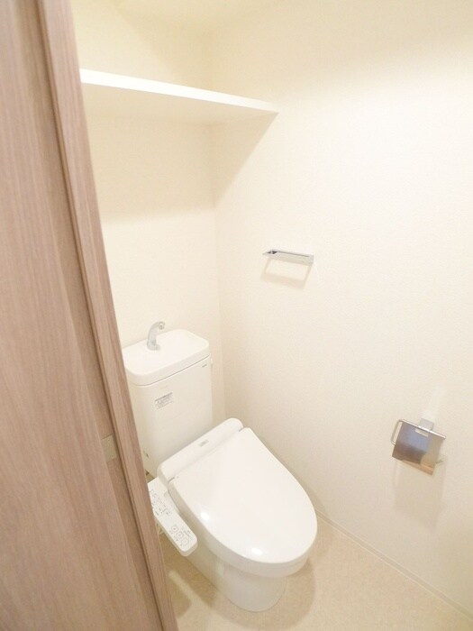 物件内観写真14　(トイレ)