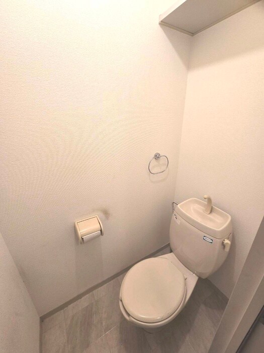 物件内観写真4　(トイレ)