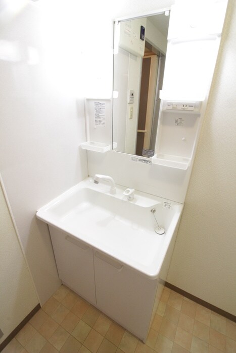 物件内観写真13　(洗面)