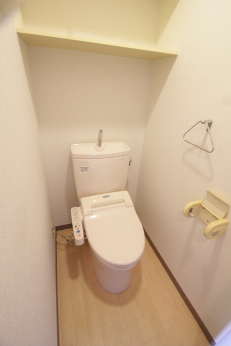 物件内観写真14　(トイレ)