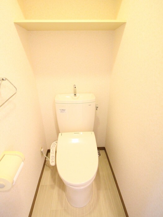 物件内観写真15　(トイレ)