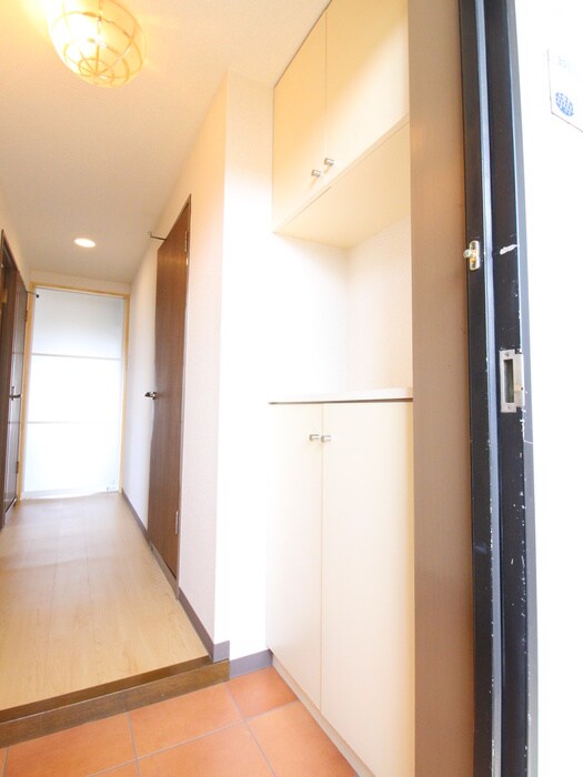 物件内観写真17　(靴箱)