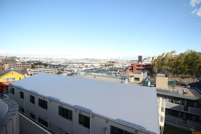 物件内観写真22　(室内からの展望)