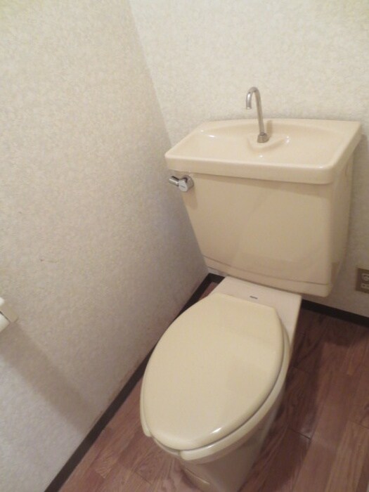 物件内観写真10　(トイレ)