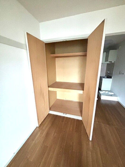 物件内観写真10　(収納)