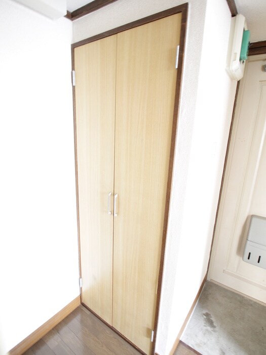 物件内観写真15　(収納)