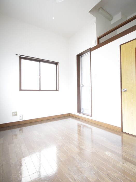 物件内観写真19　(居室)