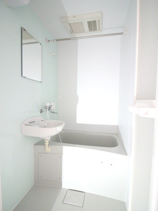 物件内観写真8　(バス／シャワールーム等)