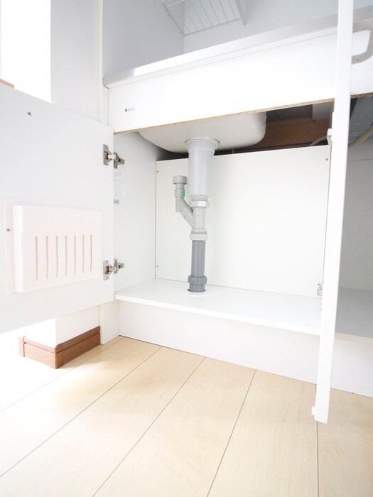 物件内観写真13　(収納)