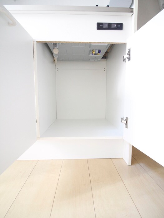 物件内観写真14　(収納)