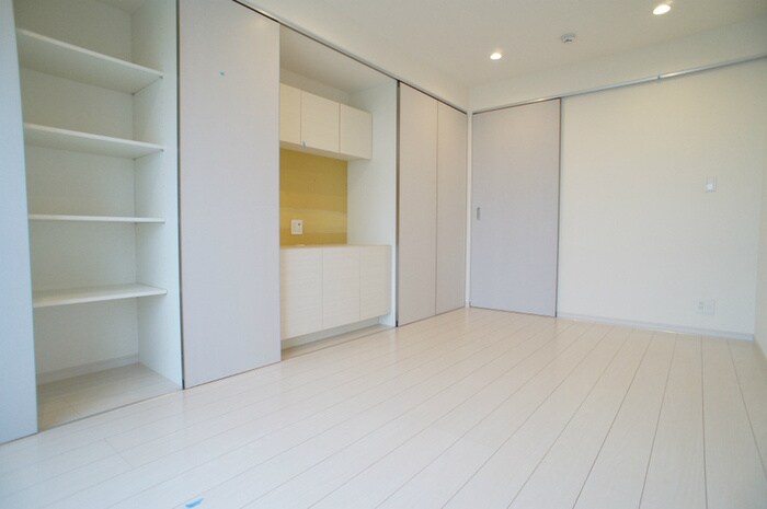 物件内観写真9　(居室)