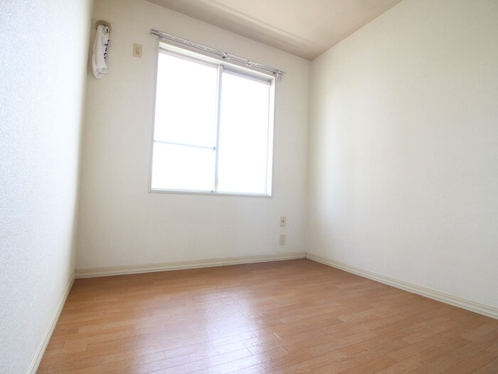 物件内観写真16　(居室)